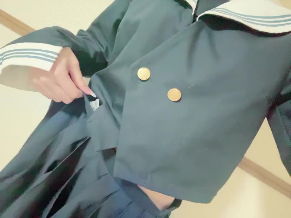 この動画で少しでもいいなって
思ってくれたお兄さまは
お待ちしてます🩷

制服姿でお兄さまの所に
向かいます！