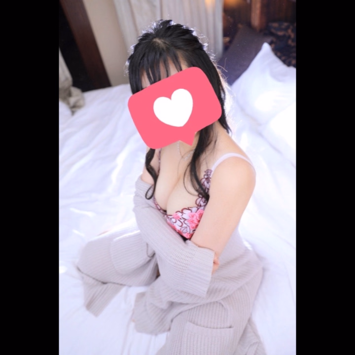 大人のエロスとテクニック♡

ホンモノの痴女と責めを
是非♡

責められ好きでMット好きなら
ゆずきで決まりだよー♡

ゆずき手加減知らずの
常に全力えろえろです♡

焦らしに焦らされ寸止めされる
そんなのもたまには…ね？