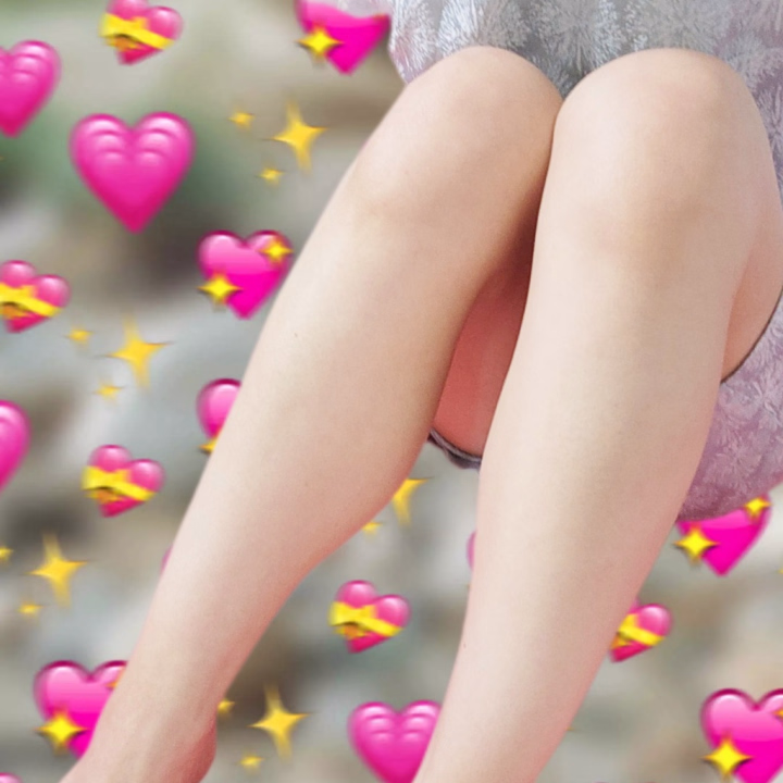 おはようございます(*ゝω･*)





出勤準備中( ≧∀≦)




今日は暖かい日になるかな(´・ω・`)?
そろそろ散歩楽しい気温になったら嬉しいな(((o(*ﾟ∀ﾟ*)o)))




7時から宜しくお願いします( v^-゜)♪







いっぱいちゅ～したいな( 〃▽〃)