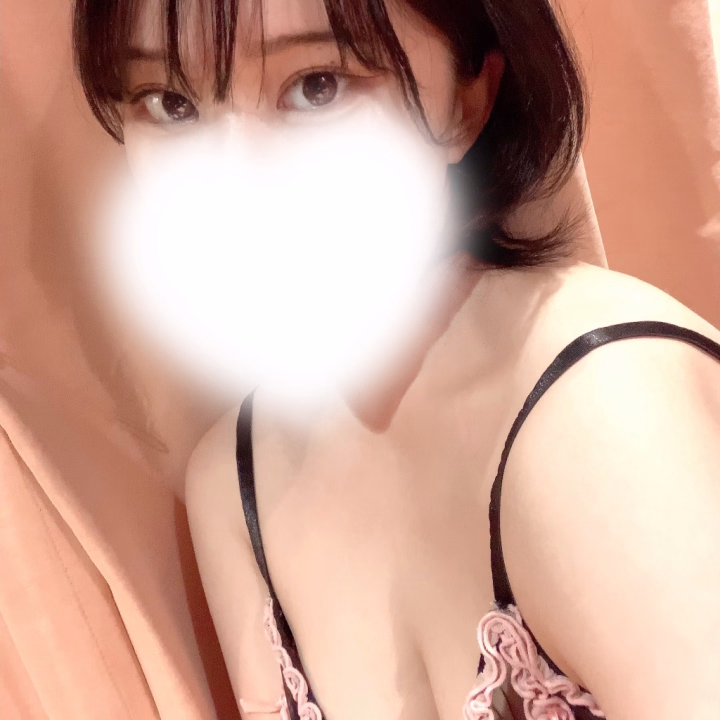 本日17時〜出勤です！
よろしくお願い致します🙇‍♀️