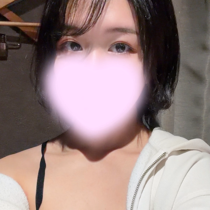 本日13時から出勤です❕
よろしくお願い致します♪