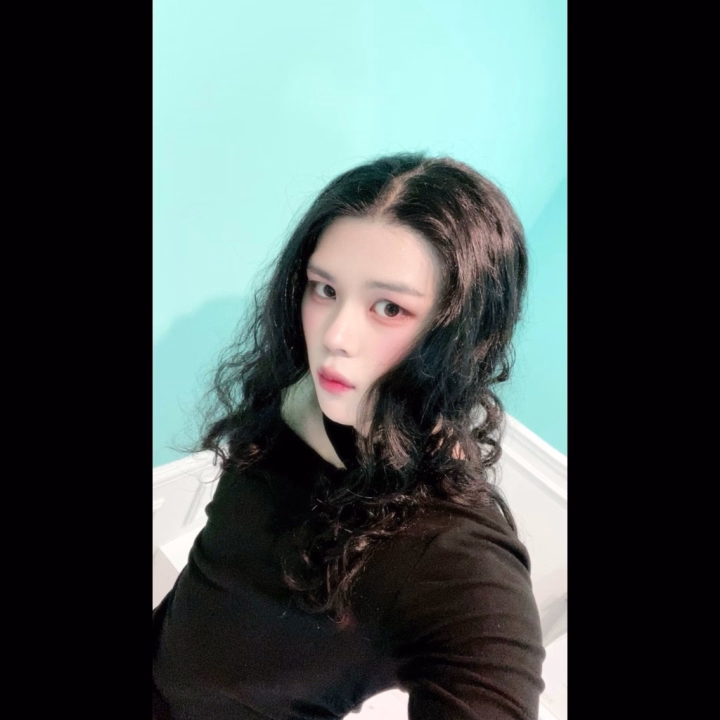 土日にお休みを頂いてしまったので、代わりに今日と明日出勤します❗️

今日は26:00まで出勤なので、お好きな時間に遊びにいらしてください💕

土日が忙しい人はチャンスですよ〜❗️

お待ちしてます❤️