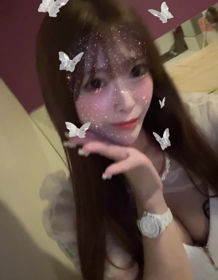 口開けご予約のお兄さんありがとうございました♡

この後16時30分まで🈳になります♡

昨日、一昨日よりはのんびりしてご予約とりやすくなってるのでお誘いお待ちしてます♡