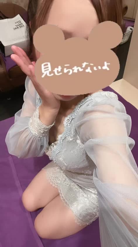 出勤しました♡

今日もお兄さんたちと
たくさん秘密の時間をすごして
たくさんぬるぬるしよーね🌷