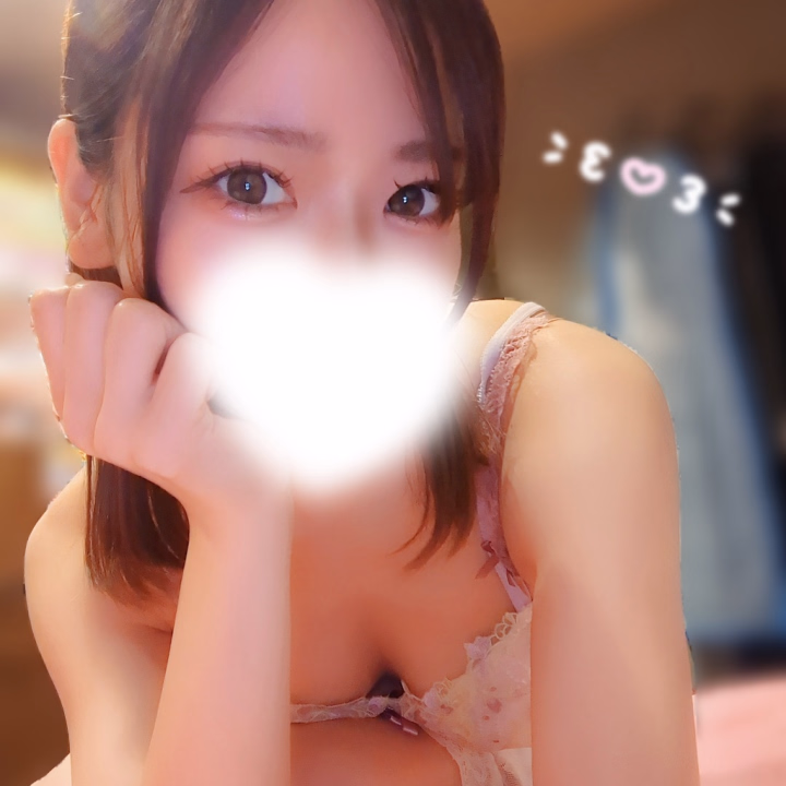 綺麗なお姉さん目指したい気持ち🙂‍↕️🤍

GW中は、

🤍 5/2(土) 10-15
🤍 5/5(火) 10-17

出勤のつもりです🫶🩷

手コキ屋さん初めてのお兄さんも
ふら〜っと遊びに来てね🌟