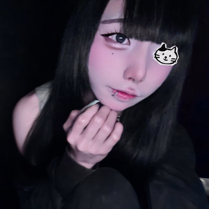 おはよぉごさいまぁ〜しゅ☀️｡°
ヾ(・ω・)ゞ✨

今日も元気に出勤𝙸𝙽しまちた
(,,>ω<,,)‼️

さつきと一緒に沢山お話したり
楽しみながら
いっぱい気持ちいいことしよぉ〜
(っ ॑꒳ ॑c)ﾜｸﾜｸ🎶🎶

気になってくれてるお兄さんいたら
逢いに来てみて欲しいなぁ〜
(   ˙꒳¯  )ﾁﾗﾘ✨✨

いっぱいヌキヌキしよ？
(*´艸`)❣️❣️

まだまだ🈳あるから
楽しみすぎるよぉ〜
( ⌯ﾉㅿﾉ)💞

会いに来てくれるの
待ってるにょん🫶💕