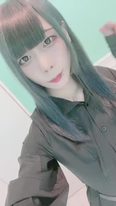 一緒にエッチしない？🥰

イチャイチャエッチで
一緒に気持ちいい事しよ❤︎❤︎
