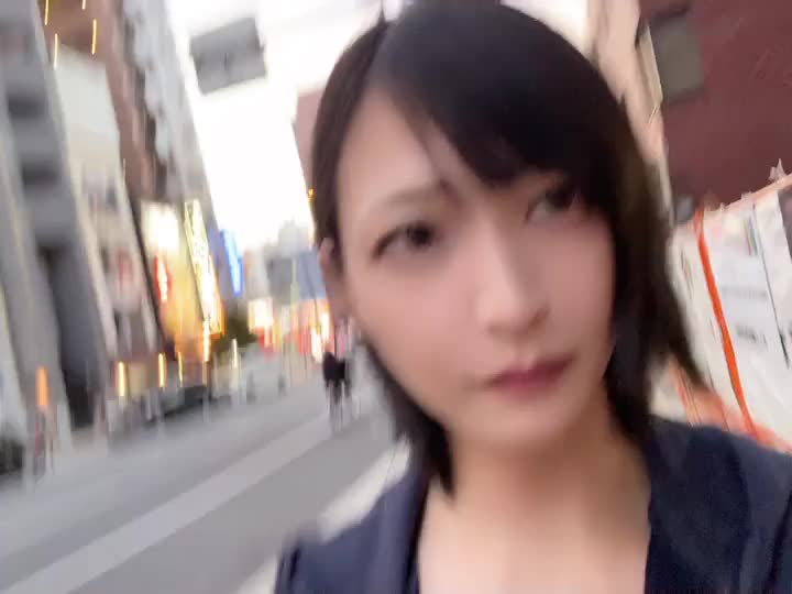 るいさんぽ💕

明日、明後日も出勤だよ〜❣️
男の娘といちゃいちゃしたい人〜？🤭