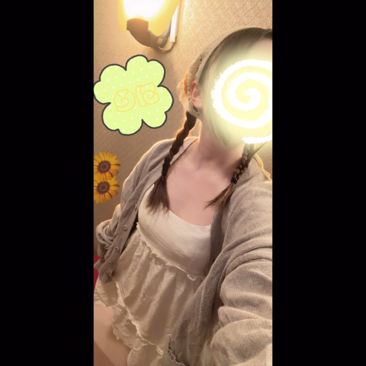 次回の出勤は、22日です❕
J様★
ついに!ついに!!!楽しみだったこの日が来たね!!!もううにがどんだけ楽しみにしてたか🐸ちゃんは知ってると思うけど改めて伝えたかったの笑(՞⸝⸝⸝ ̫ ⸝⸝⸝⸝՞)テレテレ
ケーキどっちになるのかなあ💭ワクワクしながら楽しみにしてるね(*´艸`)
うにの誕生日を欠かさず、今年も祝ってくれてありがとうね(⸝⸝⸝ - ⩊ - ⸝⸝⸝)
待ち遠しくてたまらないよ…早く会いたいなあ🥹💗