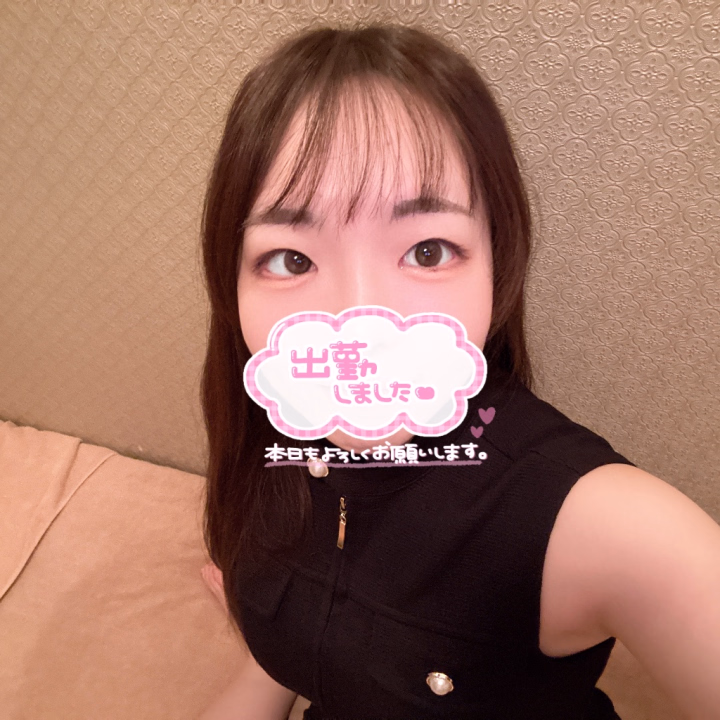 なこです！

おはようございます！
9:00〜らすとでいます！！

ひめじ2日目✨

今日も素敵な出会いが
たくさんありますように、、🫶

お誘いまってます☺️

なこ🌸