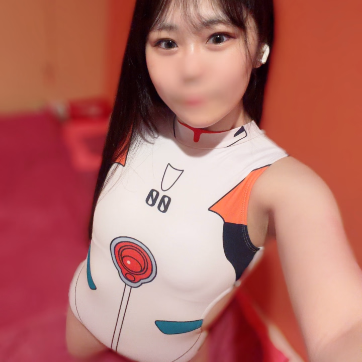 出勤でも載せたと思うんだけど、、、

昨日ね❕エヴァ制覇した❕

エヴァンゲリオン知ってはいるけど1度も見た事ない、、、😭

逃げちゃダメだ！逃げちゃダメだ！だけ知ってるにわかです⭐️