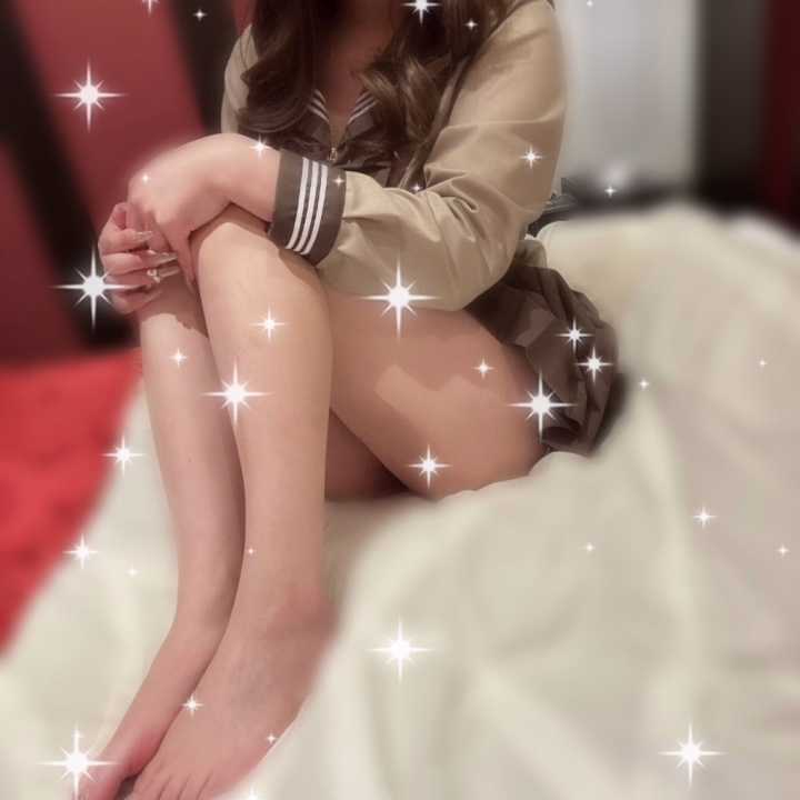 初めまして！
熊本2980円の みゆ です❣️

このサイト初めてで使いかた分からないけど
頑張って慣れていきます😉

たまにエッチな動画も載せちゃうかも🥰

よろしくお願いします♡♡