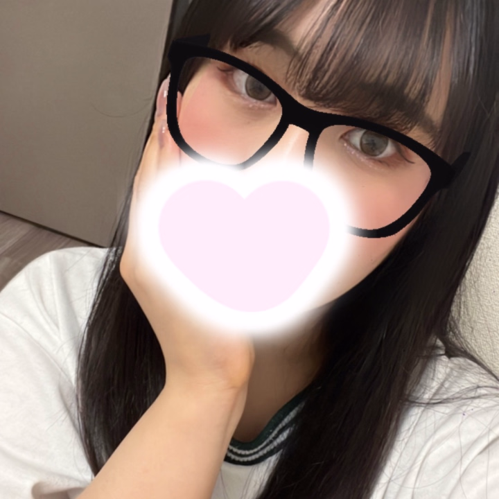 出勤しました！！

25じまで出勤です❤️

グリーン車でもお待ちしております🎶

いっぱいいちゃいちゃしましょ🥰

ご予約ご来店お待ちしております🫶