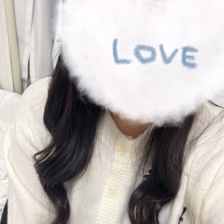 出勤しました！！！

今日は大感謝祭🌟です🩷ྀི

ぜひ遊びに来てね💕︎

27.28はお休みになります！！
その前に会いに来てね💕︎

ご予約ご来店お待ちしております🌟
