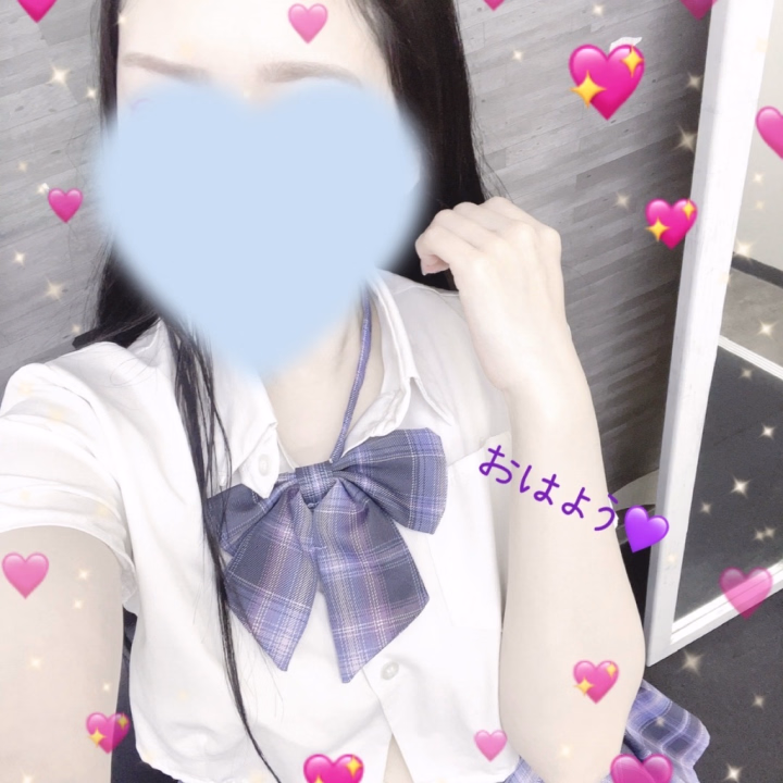 おはようございます😭💜

昨日と今日出勤予定だったのですがおやすみでごめんなさい😭😭

代わりに変更しています😭⬇️💜

時間は短いのですが😭
6/28 日曜日11時半～14時半で出勤なります
お誘いしてくれたら嬉しいです😭