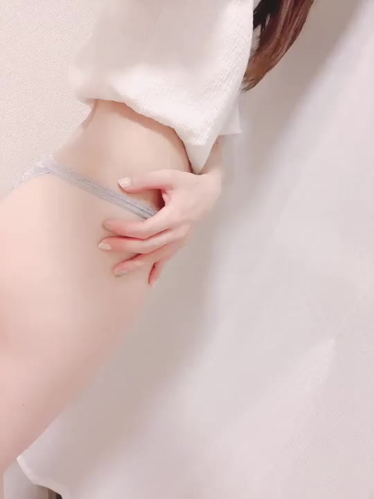 今日から8月ですね☀️ケツメイシさんの〝夏の思い出〟聴きたくなります🎶