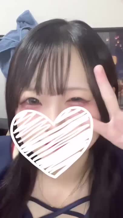 こんばんは🌙
 
 
くるみです🌟🎀
 
 
お昼に投稿したクイズの正解ですっ❣️
 
 
正解はこの振り付けです🎶
 
 
なんの曲かわかるかなぁ、、❓😖
 
 
本当は音ありで載せたかったんだけど、
著作権の関係でアウトなので無音です😿
 
 
悔しい、、😖
 
 
音ありで見たい方は会えた時に見せるね🫶🏻
 
 
あ、推しが決まらなくてくるみちゃん困ってます😵‍💫
 
 
おすすめの子いたら教えてね💕︎