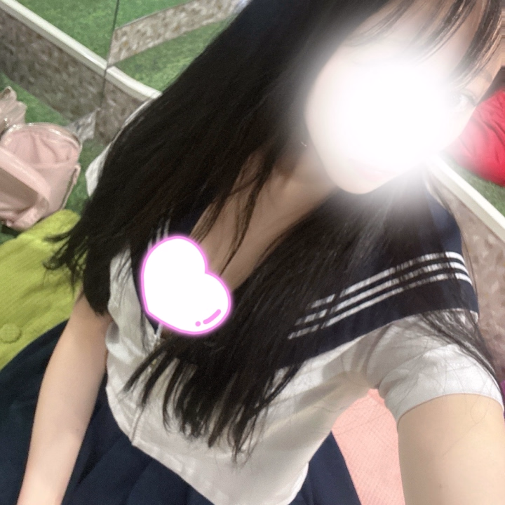 就職のため今日ラスト出勤！！！
19-22までの短い時間だけど会いに来てね、、🥲