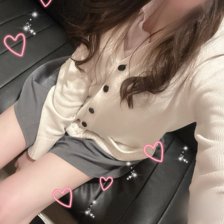 おはよ
今日はハーフツインでるんるんです✌🏻
がんばるけん会いきてね🥺