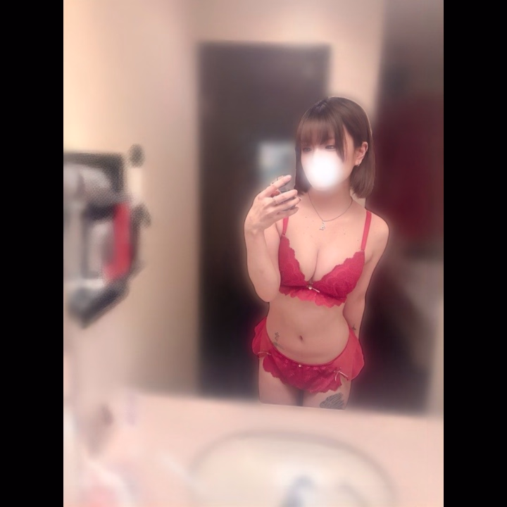 搾精研究所　えれな





こんばんは♡

 

出勤しております👍🏻

年度始め新たな気持ちで！！

お誘い待ってます♡