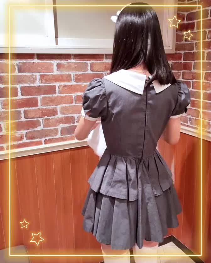 メイドといったらエプロンとカチューシャは外せないですよね(​ *´꒳`*​)