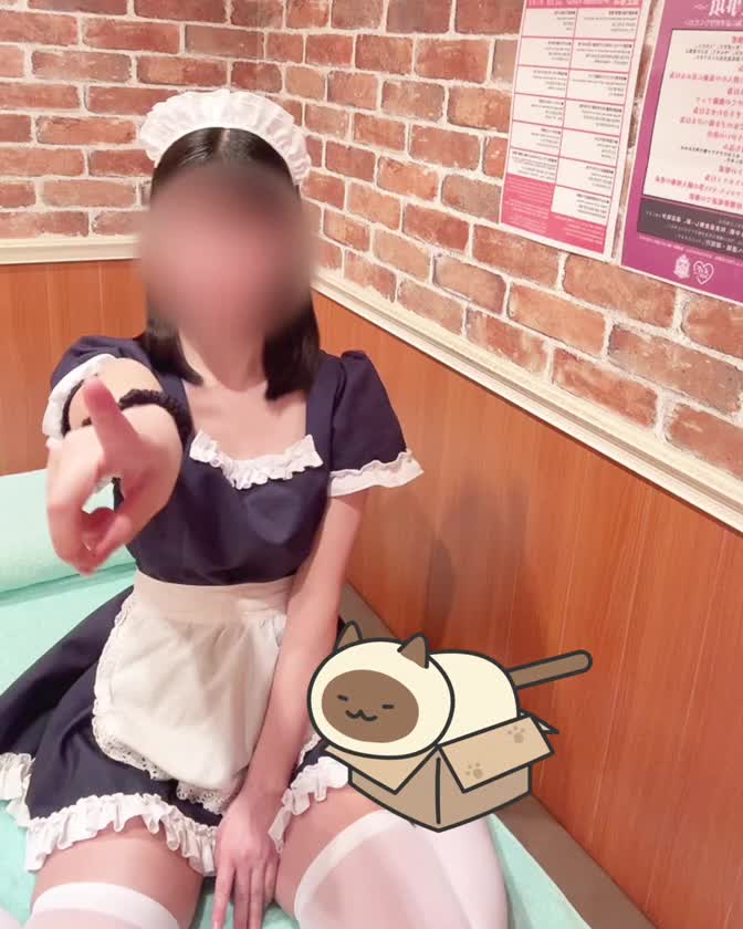 2を表現しています✌🏻✌🏻(｀・ω・´)
