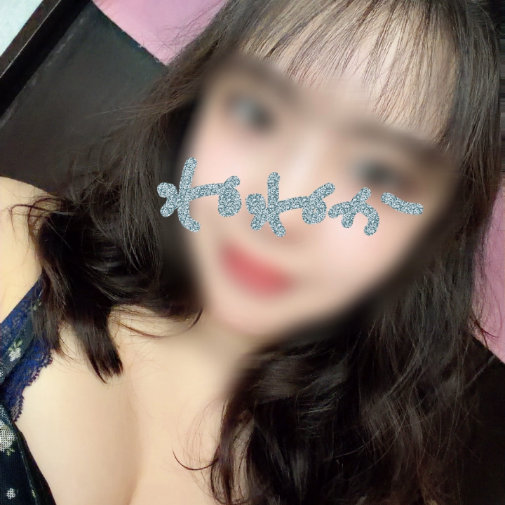 こんばんは、ねねかです🍡

今日はお仕事早く終わったのでかけこみマンダロリアンみてきました🍿
よもぎ餅ちゃんがと〜ってもキュートで
配信だったら声出ちゃってたな😂

今週はマイケルも始まるし来月のスパイダーマンにも備えなきゃいけないので忙しいぞ🫨🫨

映画好きなお兄さまいらっしゃったら
たくさんおしゃべりしましょうね🎶( ◜ω◝و(و🎶


今週日曜日はおやすみいただくので
土曜のみの出勤です🙂‍↕️
13日　15:00~24:00
最短16:50からご案内できます🈳

こないだと違ってお天気みたいなので
お出かけがてら、ねねに会いに来てくれるとうれしいよ𐔌՞ ܸ.ˬ. ܸ՞𐦯🩷 ̖́-

空き枠はトークから！お待ちしてます🍑

おやすみなさーいっ


ねねか🐈🧚🏻