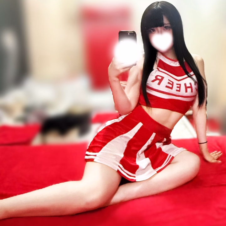 はじめまして、そらです🖤
今日から入店しました♡
じっくり責めて、いっぱい焦らして……
気づいたらそらに夢中になっちゃうかも?🤫💋
ふたりきりになったら、普段見せない顔も
いっぱい見せてほしいな♡
そらと一緒に、どろどろに溶けちゃお?🫧
これからよろしくね♡