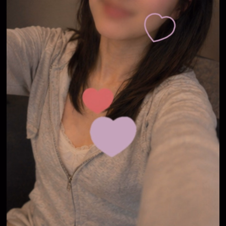 おはようございます☔

りち出勤中です💟
あいにくの雨だけど
会いにきてくれたら
嬉しいな😆❤️

あったまりましょ💞