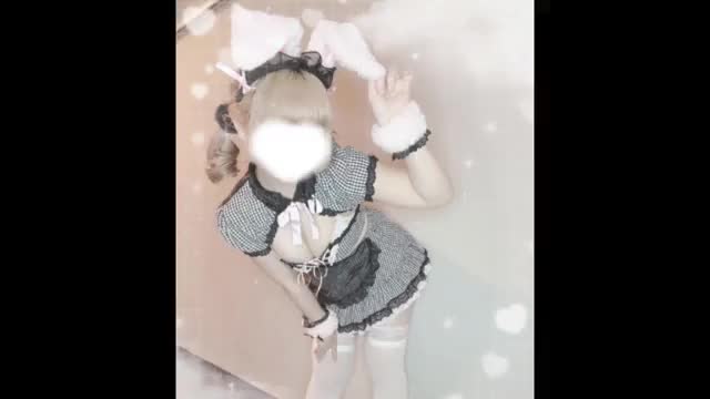 初動画