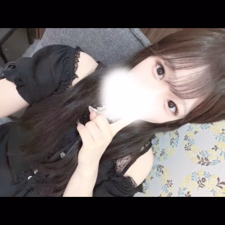 出勤しましたჱ̒ ᴖ⩊ᴖ ）‪ ‪💘

本日21:00頃までいます！
ぜひぜひ会いに来てね🍒