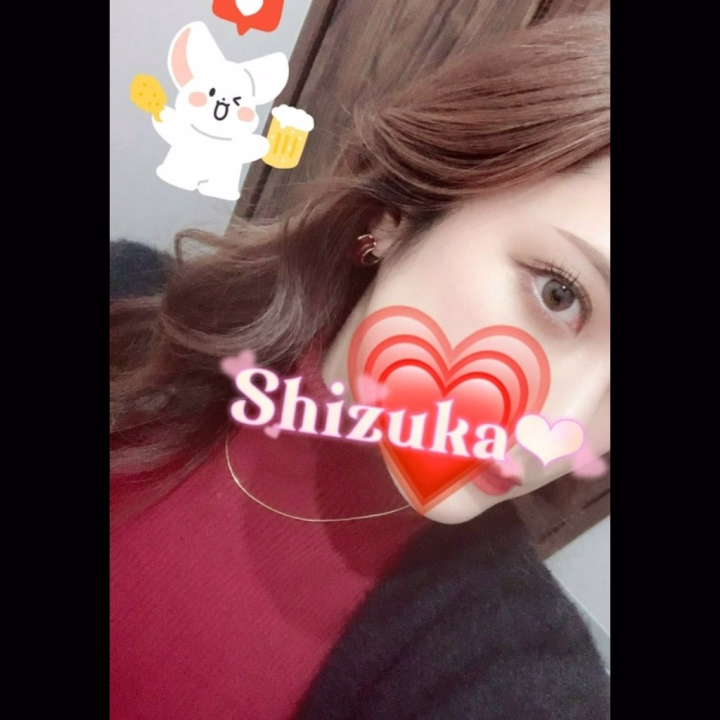 こんにちは☀️
本日18〜22時で出勤予定です╰(*´︶`*)╯♡
優しいお兄様達お待ちしております🥰