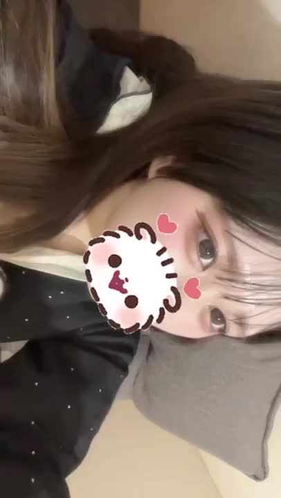 おはようございます👼🏻🩵

自己紹介するからしっかり見てください👀💗

素敵なお兄さんと素敵な時間をたっくさんすごしたいです✊🏻💗😉
気軽にあなちゃんって呼んでくれたら嬉しいです😉
あなと仲良ししてください💞💞

あなのチャームポイントは大きいお目目と
大きいふわふわおっぱいです💗💗
笑顔が可愛すぎるってよく言われます🥺

童顔ロリ顔って言われるので制服が
とても似合うらしいです🥰🥰

責めるのも責められるのもすきです💗💗💗
気持ちいいのももちろん好きだし、
お兄さんがきもちぃってなってる顔もすき✋🏻

ふ♡らが唾液いっぱいで天然ローション
みたいでとろーんて気持ちいらしいです🧏‍♀️

パイ♡リも練習中ですが気持ちいって評判です😌💗💗💗

長くなっちゃってごめんなさい😿💕

一生懸命御奉仕頑張るね💪🏻💪🏻🤍🤍

一緒に幸せになろうね😌
あったら忘れられないくらい気持ちい時間をお届けします🫧🫧

あな