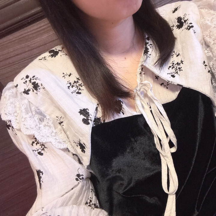 先週土日お休みいただきました🥲暑くなったら寒くなったり気分屋さんすぎる🥲

新宿の高島屋で物産展やってて、私の好きなめんたい重来てて元気だしてます✨

今日明日7時から15時までいます！
よかったら遊びに来て欲しいな💓
