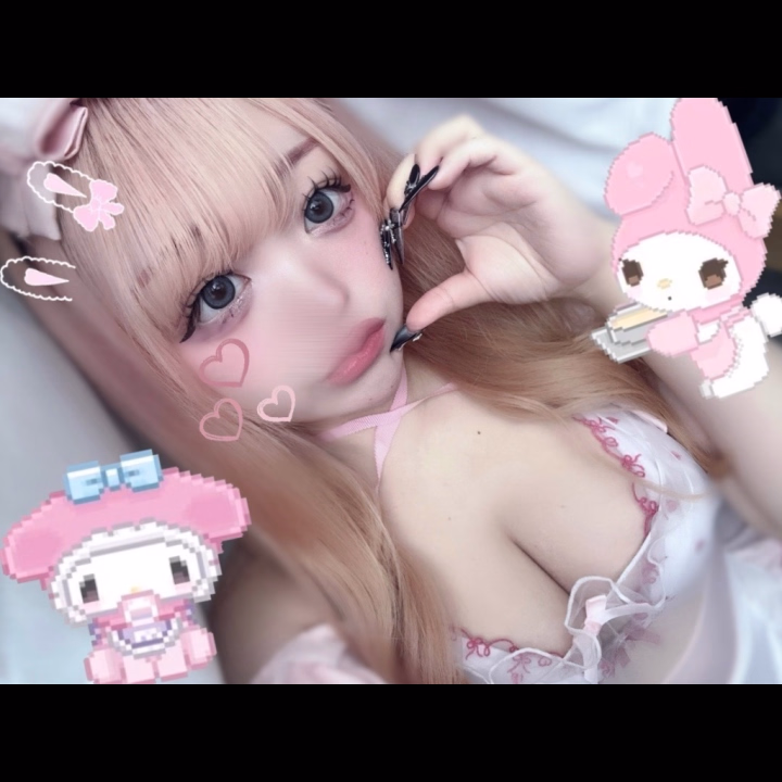 こんばんは！らぶりですっ！♡

本日24:00らすとまで出勤してますっ💖

先程まで遊んでくれた本指名のお兄様
ありがとうございましたっ！🥰🫶🏻

60分➕30分延長までしてくれて、
めちゃくちゃ幸せすぎただいすき😭💖

ひさびさに会えて、いっぱいかわいい
言ってくれてうれしかったよ~！💕

またすぐに会おーねっ？約束っ！🥺✌🏻

今日はなんか雨降ったり、止んだりしてて嫌な天気だから気をつけてきてね🥹

グリーン車のご予約まってるね~！🚃♡
来店でもめちゃくちゃうれしい！💕

はやくちゅーしよっ♡