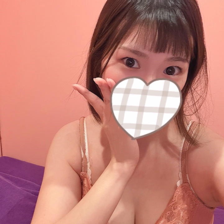 出勤してます🤭💗

この前お伝えした姫コンのため
動画撮っていただきました！
いつUPされるかはまだわかりませんが
ホームページ等から見られるみたい？？

またお知らせします☺️💕