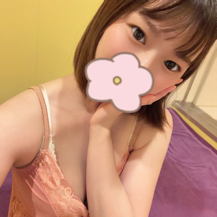 こんにちは！
今日は19時からの出勤です☺️

ご予約ありがとうございます💕