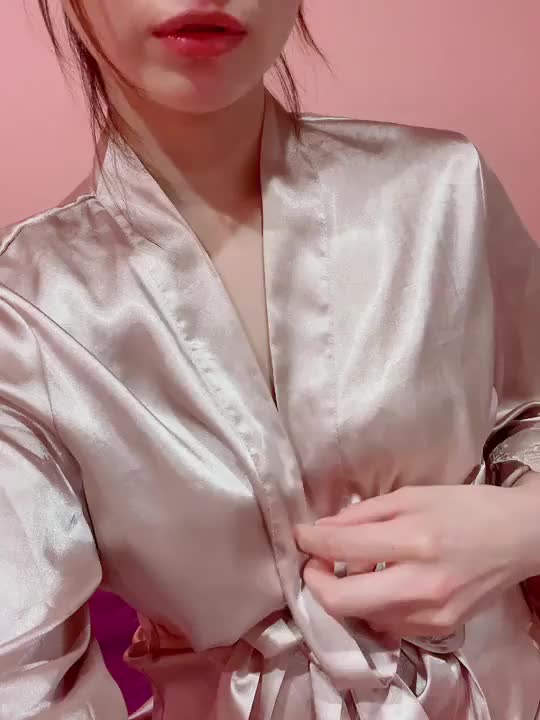 いっぱい触ってほしいなぁ🤭💓