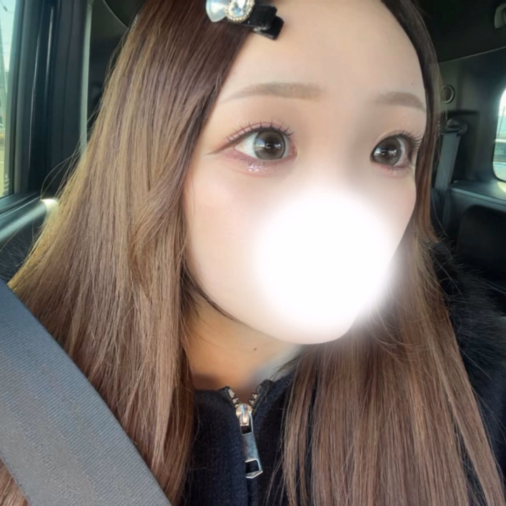 3連休ちゅー！＞⩊＜♡
まだ1回しか外出てない( ；꒳； )笑
家こもってアニメ鑑賞だーいすき
