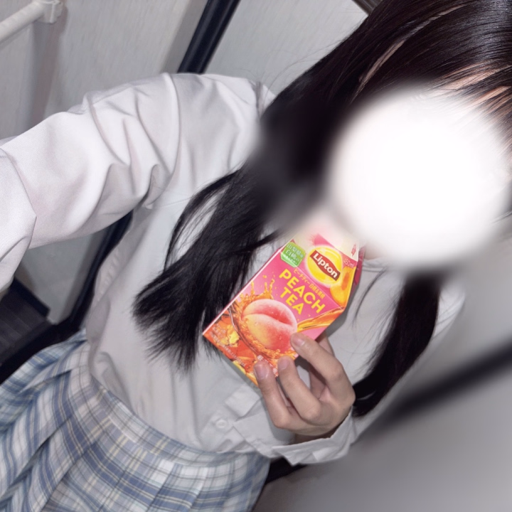 おつかれさまでした☺️

変更点が出たのでこちらに👇
金曜日出勤なのですが
私の都合で12時~17時のご案内になります。
ごめんなさい💦

いつもご予約してくださり
ありがとうございます。

この日だけ‼️
🈵枠ではないので､
気軽にあそびにきてくださいꢏꢷ^ᴗ ̫ ᴗ^
待ってるにゃす。