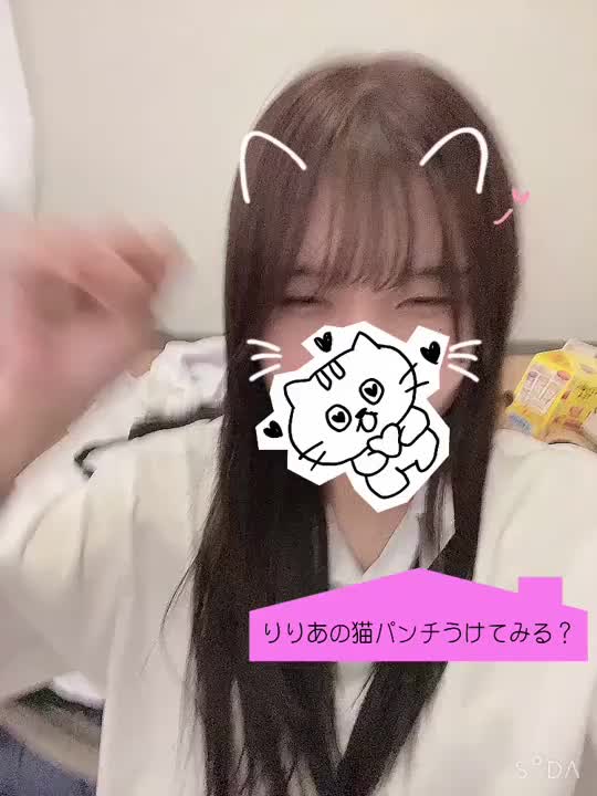 ネコになりたいりりあ🐈‍⬛🎀

だれか育ててくれるか…にゃ？