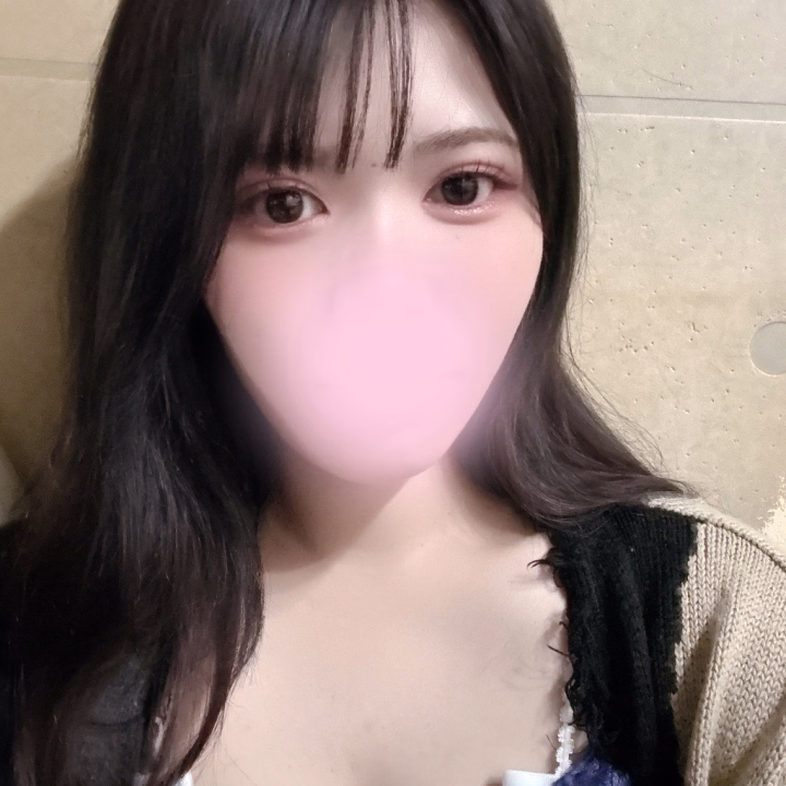 本日大感謝祭🫶

沢山のご来店お待ちしております♡♡
