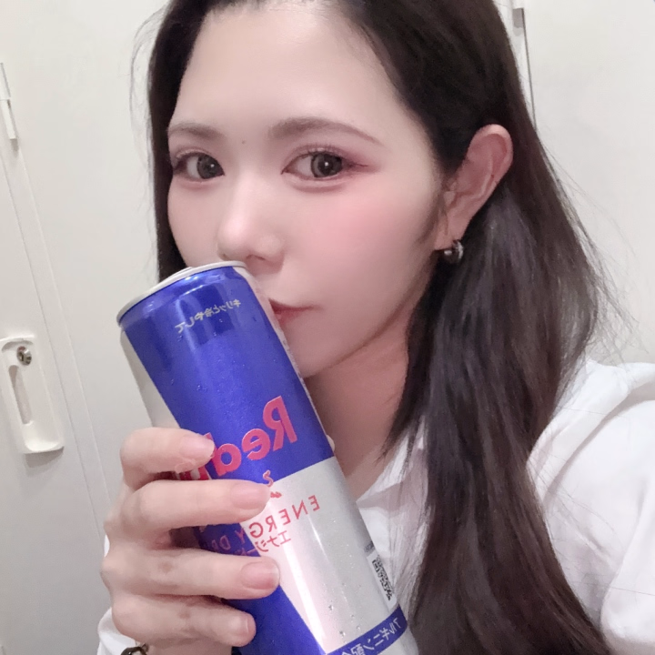 出勤したよ！

ラストまでお待ちしてます🌟

16時からご予約ありがとう💕