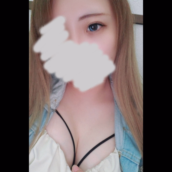 こんばんは

ヒメチャンネルでの初投稿५✍🏻

珍しく自撮りしてみましたっ

こっちでもよろしくね(｡-ㅅ-｡)