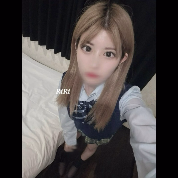 おはようございます！りりです！


この後21:00〜出勤します^ᴗ ̫ ᴗ^💘


最近全然天気予報当てならんくて困る😵‍💫😵‍💫
若干雨降ってるけど夜中には止むんかな？


足元気を付けてお待ちしてます👊🏻
またあとで！