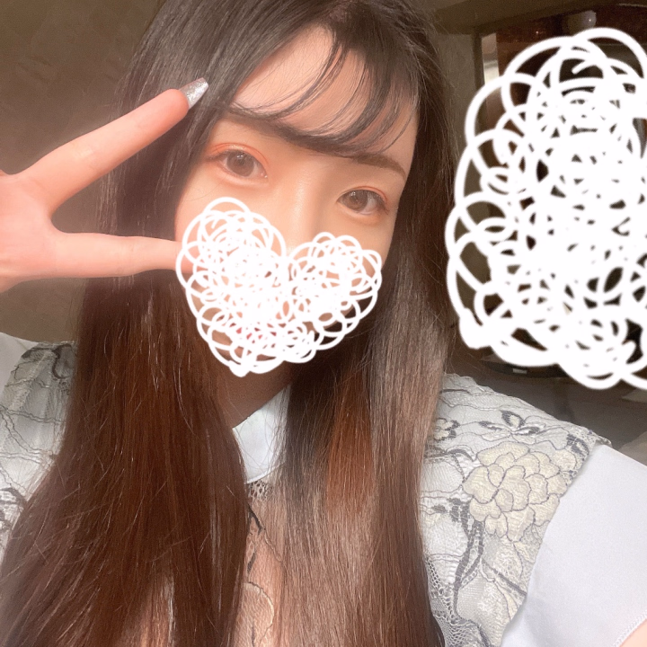 爆速退勤‼️三┏( ^o^)┛

今日遊んでくれたお兄さん達ありがとうございました(〃`𓎟´〃)

雨の中なのに来てくれて嬉しかったよお！！！💘😸

明日も出勤するよん
土日はお部屋埋まりやすいので【ご予約❣️】がおすすめナリ💁‍♀️

よろしくお願いします┏〇゛