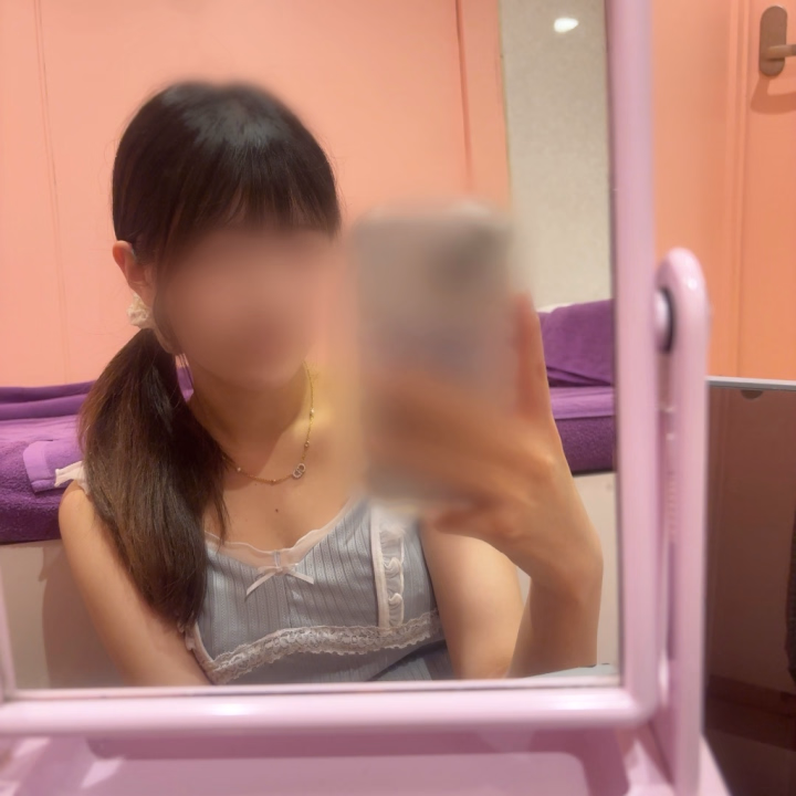 おはようございます！ちやです！

今日おとなぽいですか？？♡♡♡♡

雨続きで天気悪いですが気をつけて来てくださいね！！
楽しみに待ってます！