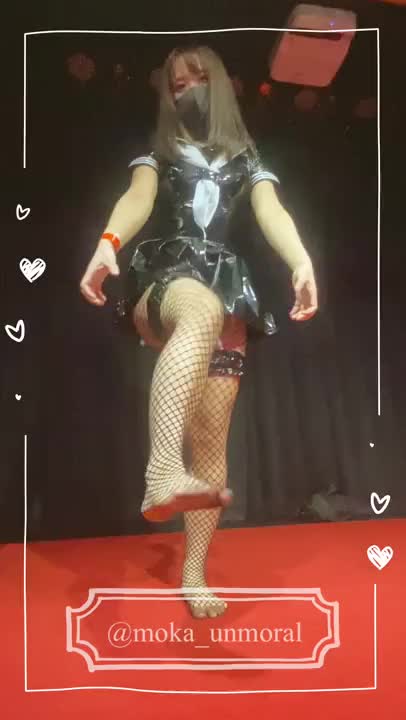 やっほー！！もかだよー∩^ω^∩
初投稿だぁ(｀・∀・´)
動画投稿できるの楽しいねー？？

電気あんまって好きな方多いイメージ♬脚フェチな方にも刺さるよねぇ、電気あんまの世界はM男のフェチズムプレイとしてはロマンしかないねー？

M男目線はこんな感じなのねー！？
確かにいいねーww

本日17日(木曜)もかアンモラ出勤してまぁす(｀・∀・´)17:00〜23:00おりますですー！ご予約お待ちしてるねー？？