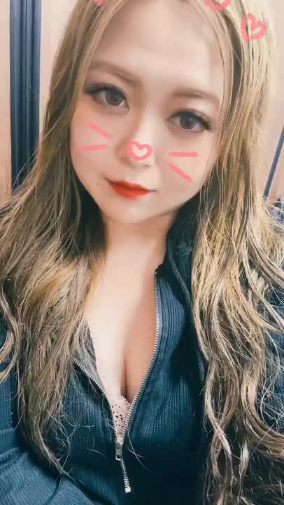 ちょいセクシー🩷🍌