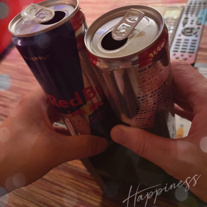 昨日はリピさんと、
鶯谷のホテルでお泊りしてきました💓

久しぶりにリピさんと再会して、
レッドブルーで乾杯🍻💕

ここでは書けないことを
たくさん楽しく過ごせたので、
とっても幸せ・・・🥰

また一緒に、お泊まりしょうね💜

🌸【 X (エックス)】→ @Milky_libe

🌈【インスタグラム】→@miru_usa

🍼【Bluesky】 → 
@miruusagi.bsky.social